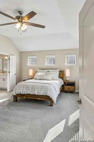 8512 REGUSCI GRV Boerne, TX 78015