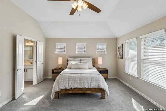 8512 REGUSCI GRV Boerne, TX 78015
