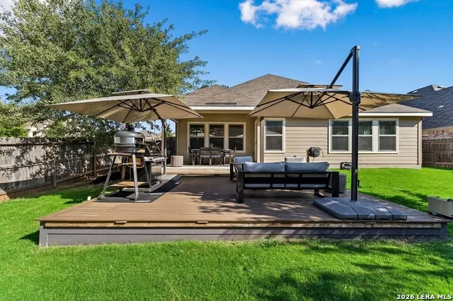 8512 REGUSCI GRV Boerne, TX 78015