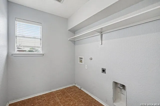 162 CARDINAL WAY San Antonio, TX 78253
