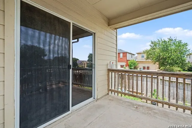 162 CARDINAL WAY San Antonio, TX 78253