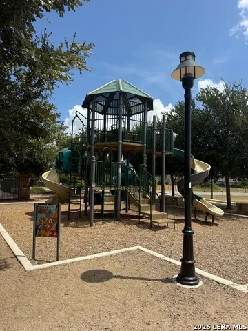 162 CARDINAL WAY San Antonio, TX 78253