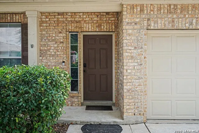 162 CARDINAL WAY San Antonio, TX 78253