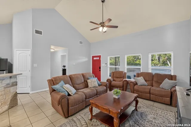 639 RIMROCK CV Spring Branch, TX 78070