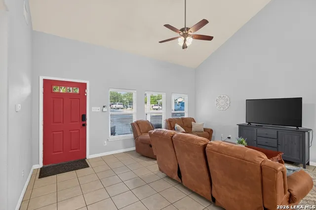 639 RIMROCK CV Spring Branch, TX 78070
