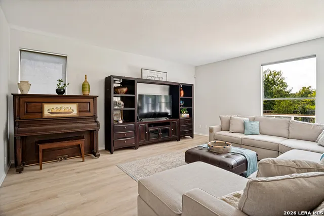 6402 OLDHAM CV San Antonio, TX 78253