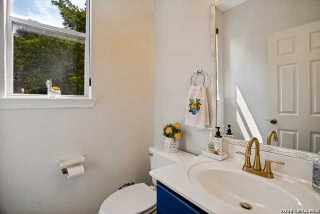 6402 OLDHAM CV San Antonio, TX 78253