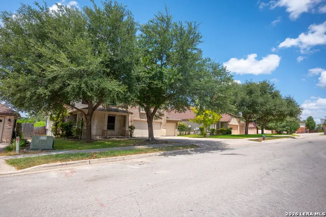 145 BRUSH TRAIL LN Cibolo, TX 78108