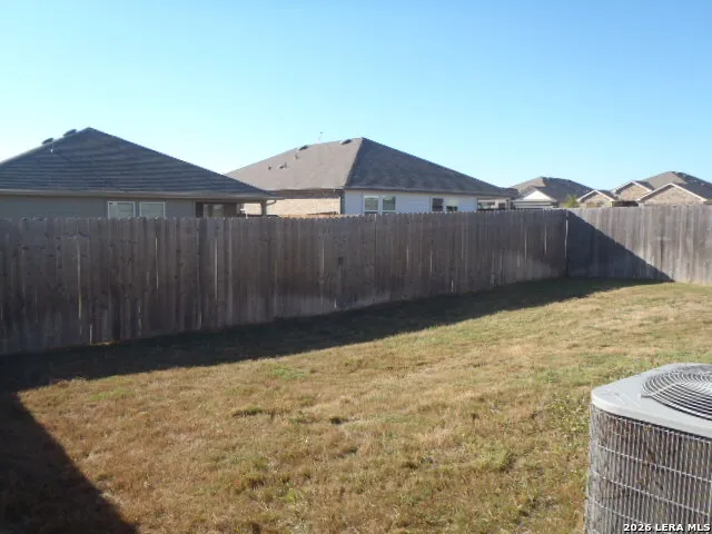 804 PRONGHORN TRL Seguin, TX 78155