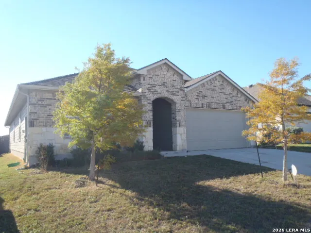 804 PRONGHORN TRL Seguin, TX 78155