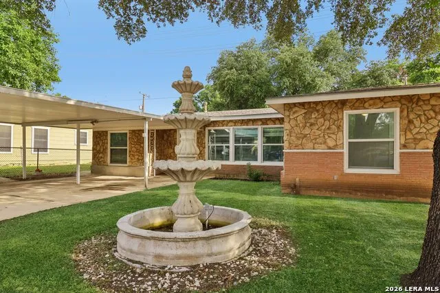 623 Weizmann St San Antonio, TX 78213