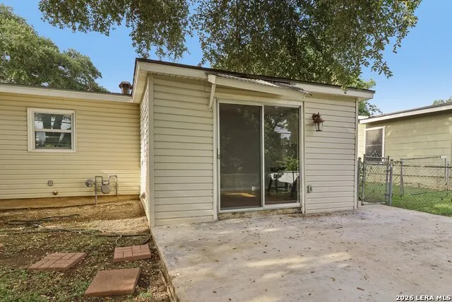 623 Weizmann St San Antonio, TX 78213