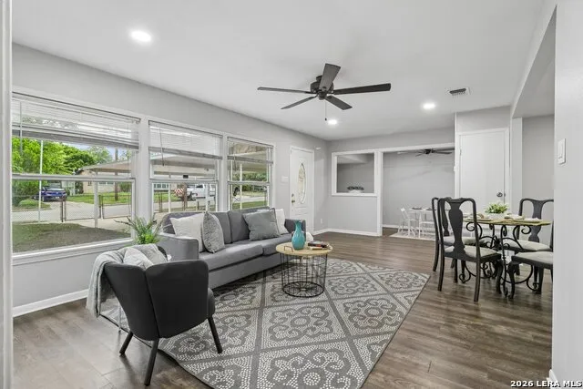 623 Weizmann St San Antonio, TX 78213