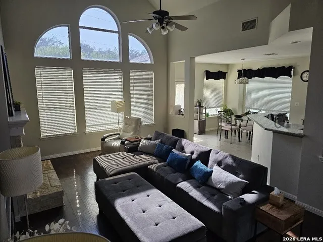 9815 SELBOURNE LN San Antonio, TX 78251