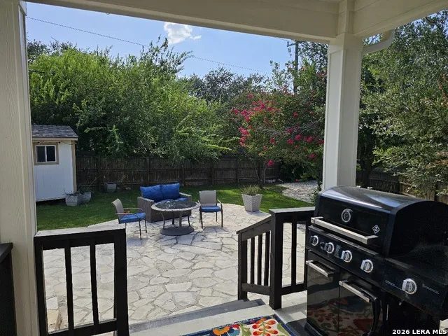 9815 SELBOURNE LN San Antonio, TX 78251