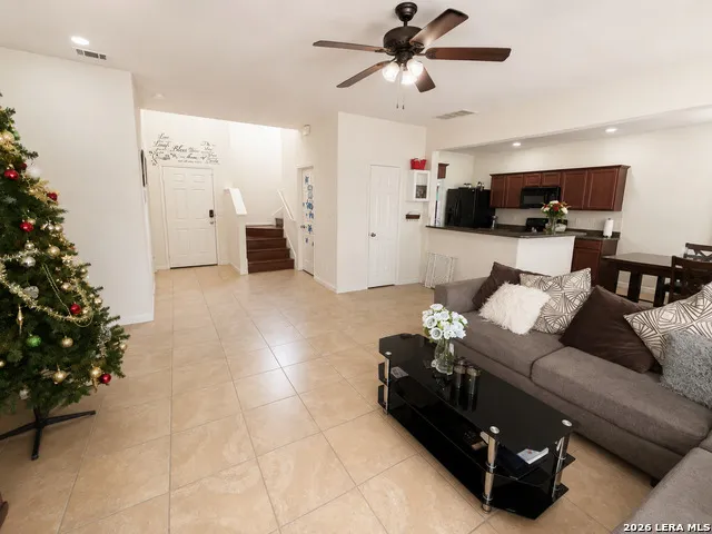 10221 JEWEL CT Conroe, TX 77385
