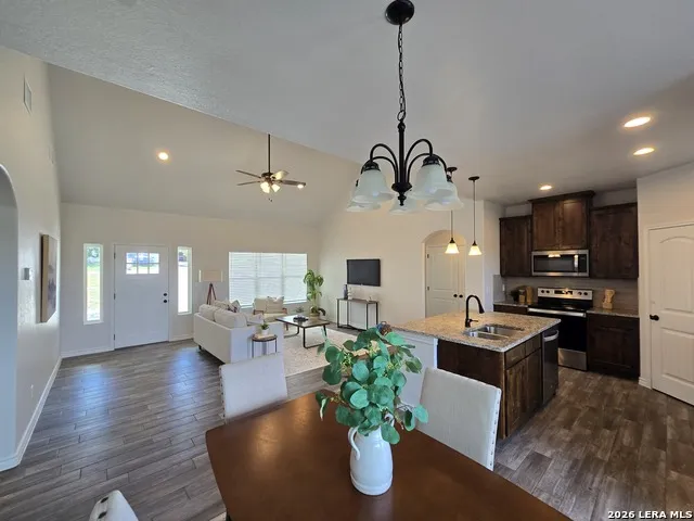 563 IRENE DR Canyon Lake, TX 78133