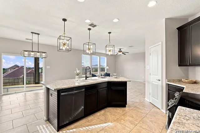 6514 Wind Trce San Antonio, TX 78239
