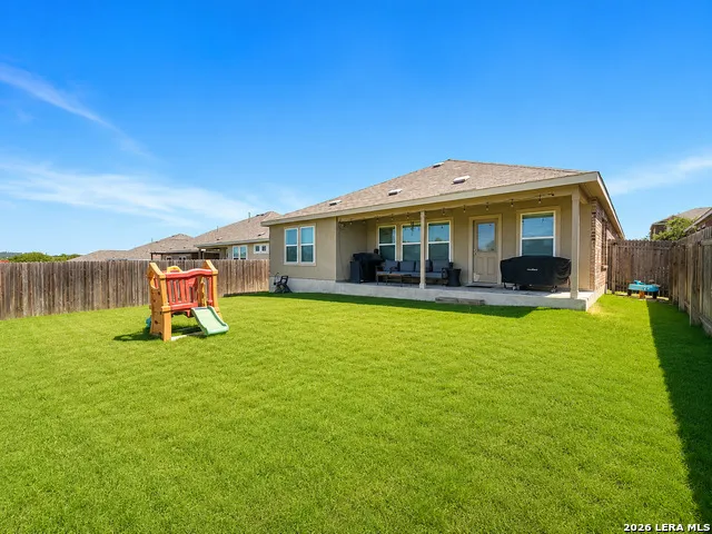 5549 Black Walnut Bulverde, TX 78163