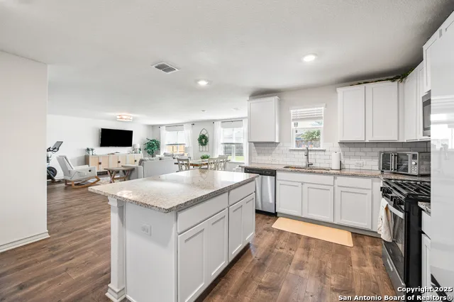 4794 Chalk Flats San Antonio, TX 78253