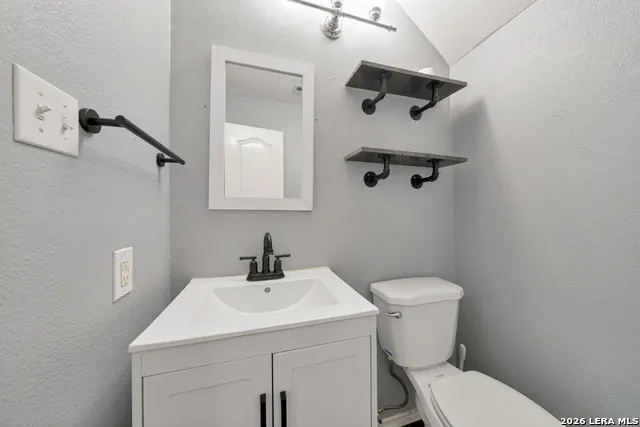 12203 Hart Crst San Antonio, TX 78249