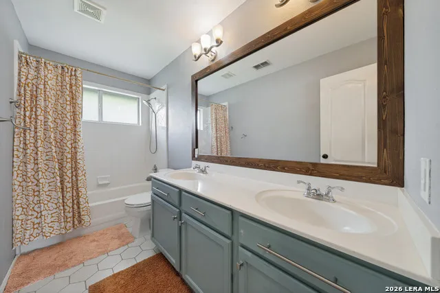 12203 Hart Crst San Antonio, TX 78249