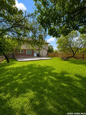 12203 Hart Crst San Antonio, TX 78249