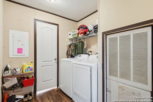 102 County Road 479 Castroville, TX 78009