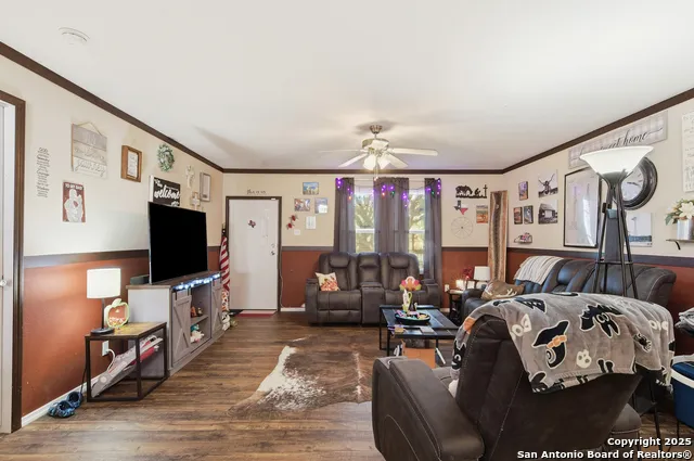 102 County Road 479 Castroville, TX 78009
