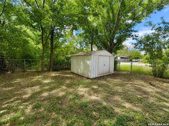 1117 30TH ST Hondo, TX 78861