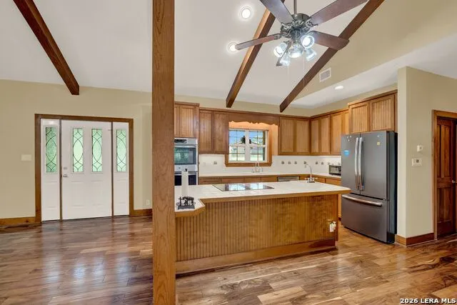 181 SETTLERS CIR Bandera, TX 78003