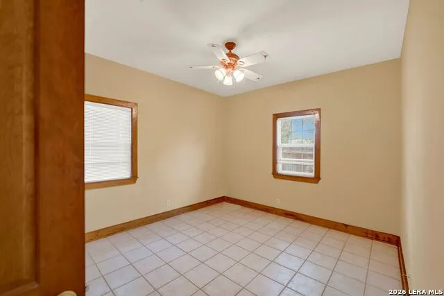 181 SETTLERS CIR Bandera, TX 78003
