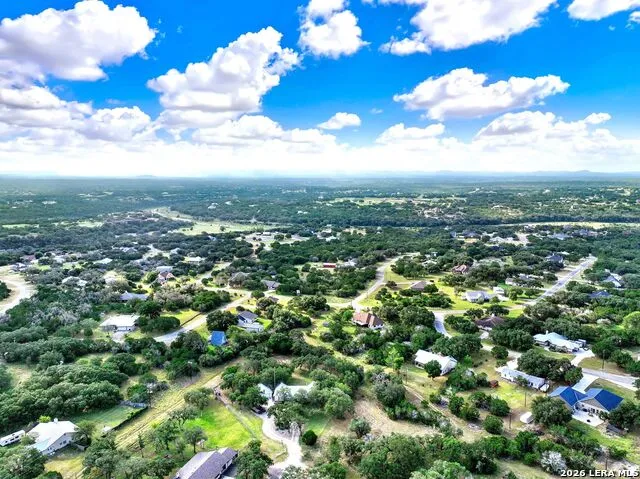 181 SETTLERS CIR Bandera, TX 78003