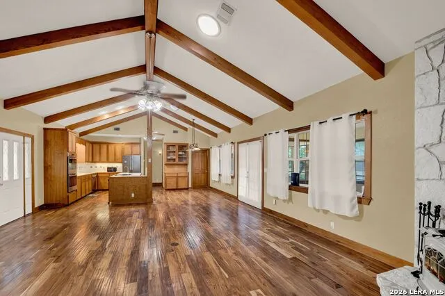 181 SETTLERS CIR Bandera, TX 78003