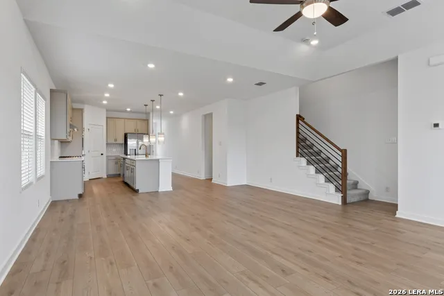 1262 Hightower Ln San Antonio, TX 78245