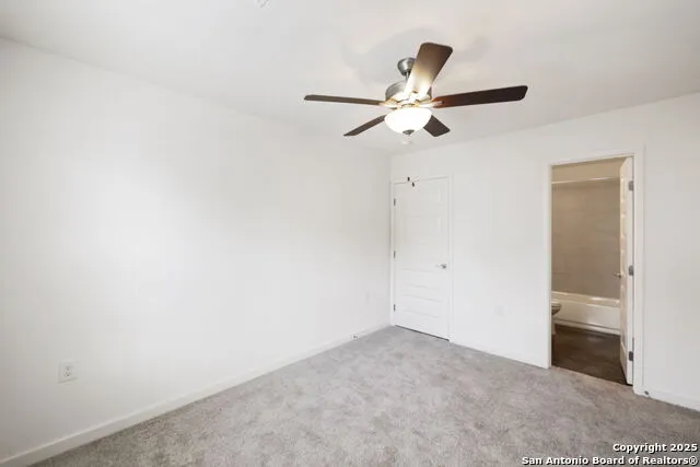 2912 Martin Luther King San Antonio, TX 78220