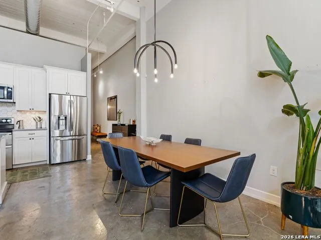 1401 S Flores #118 San Antonio, TX 78204
