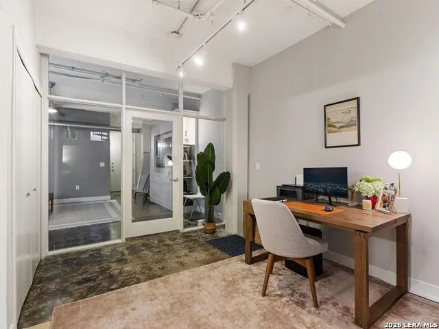 1401 S Flores #118 San Antonio, TX 78204