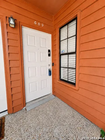 13018 HEIMER RD #609