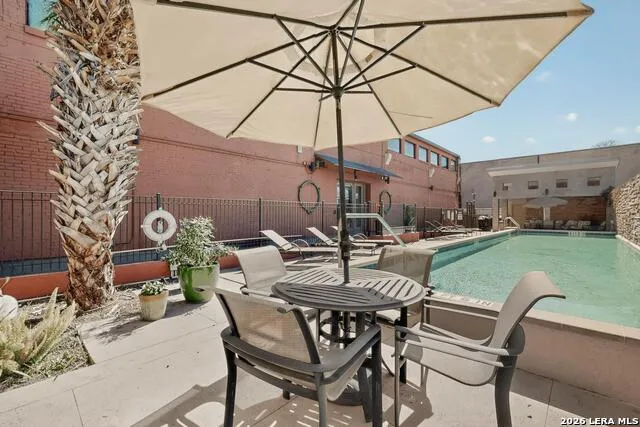 1401 S FLORES ST #APT 109 San Antonio, TX 78204