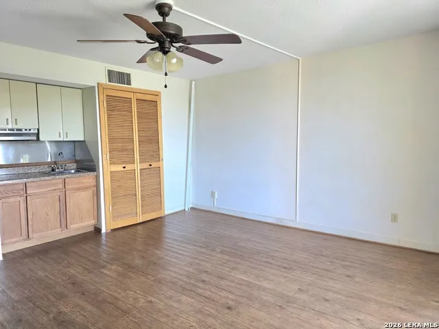 1006 Guadalupe #3E Kerrville, TX 78028