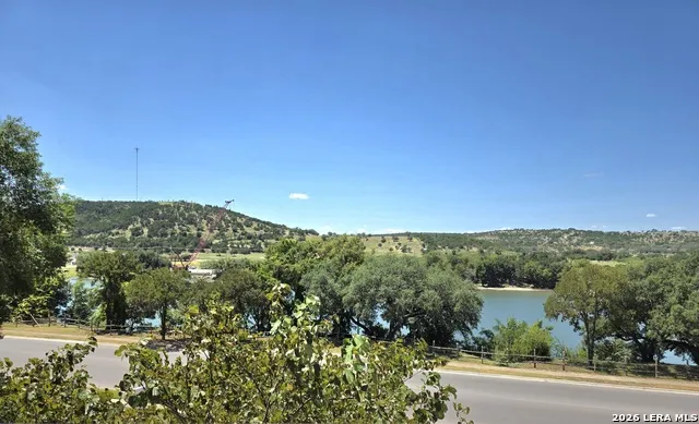 1006 Guadalupe #3E Kerrville, TX 78028