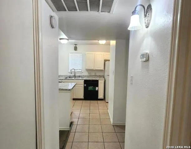 8611 Datapoint Dr #73 San Antonio, TX 78229