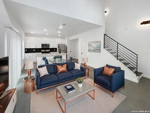 918 S Olive #UNIT 102 San Antonio, TX 78210