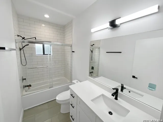 918 S Olive #UNIT 102 San Antonio, TX 78210