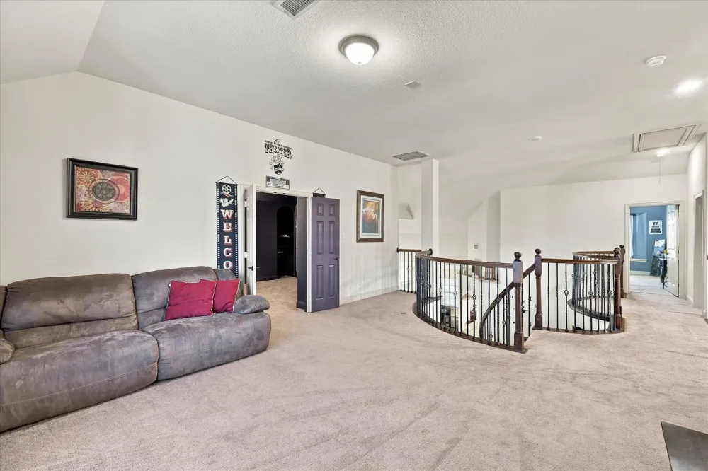 2912 Alta Grand Prairie, TX 75054