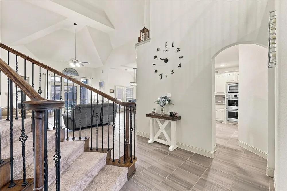 2912 Alta Grand Prairie, TX 75054