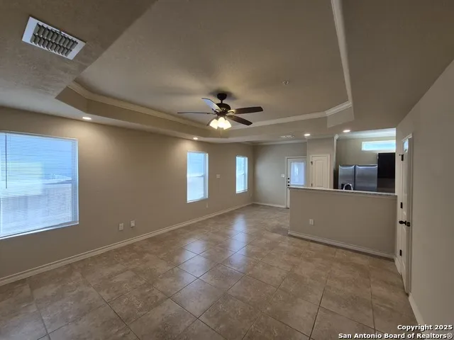 6414 LUGLIO LN San Antonio, TX 78233