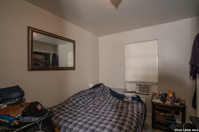 300/302 Koch Schertz, TX 78154