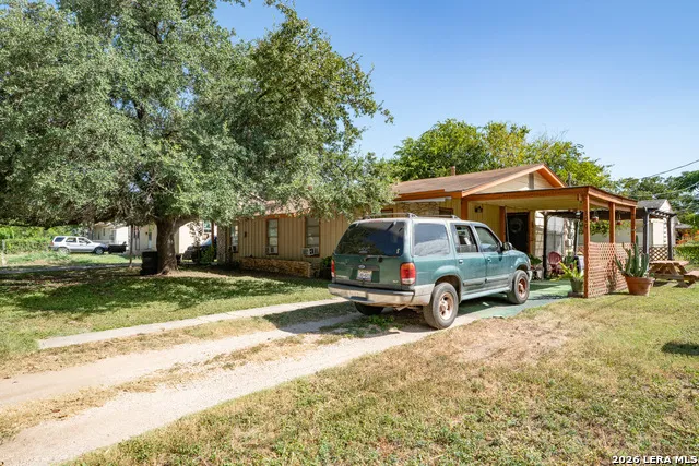 300/302 Koch Schertz, TX 78154